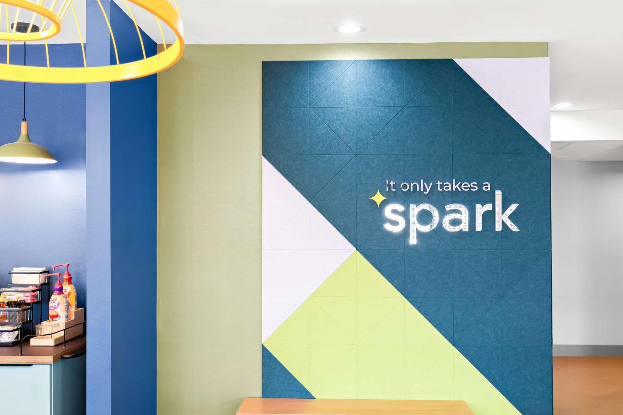 Spark By Hilton Springfield Southwest Eksteriør billede